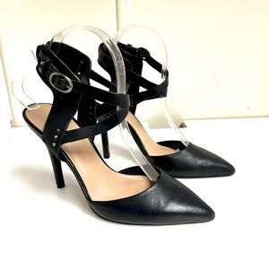 Joe's Women's Titus Dress Pump Black leather gothic whimsical strappy women’s 7M